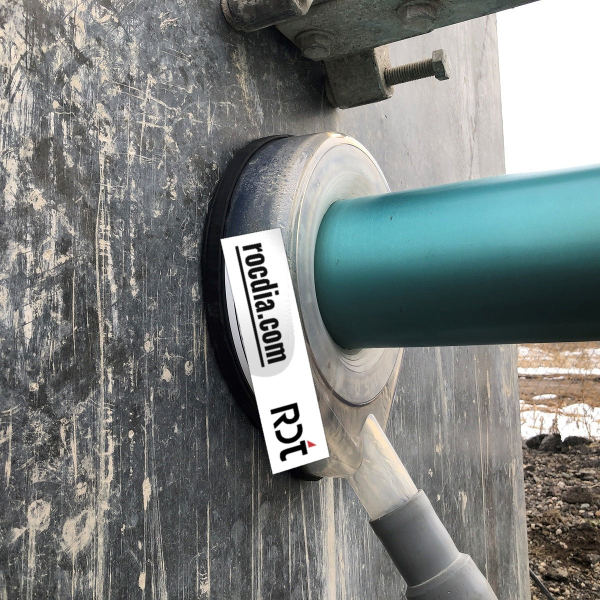 RDT Slurry Control Ring on the wall during core drilling